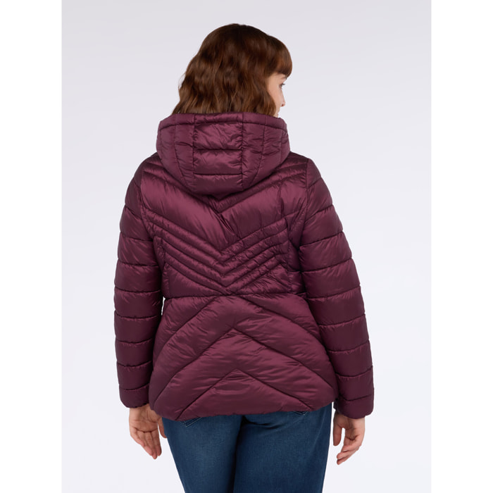 Fiorella Rubino - Piumino trapuntato disegno chevron con cappuccio - Bordeaux