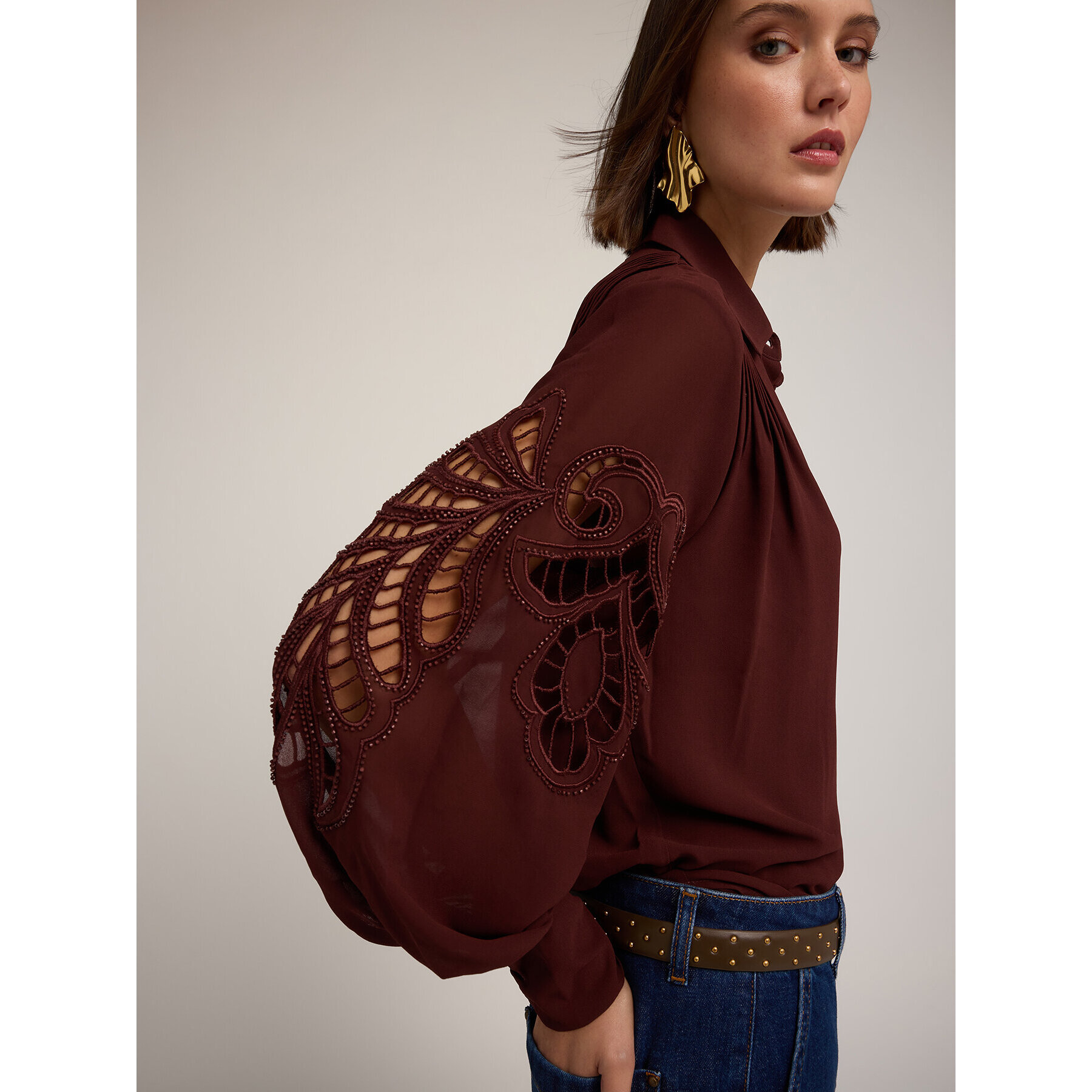 Motivi - Camicia con maniche intarsiate - Marrone