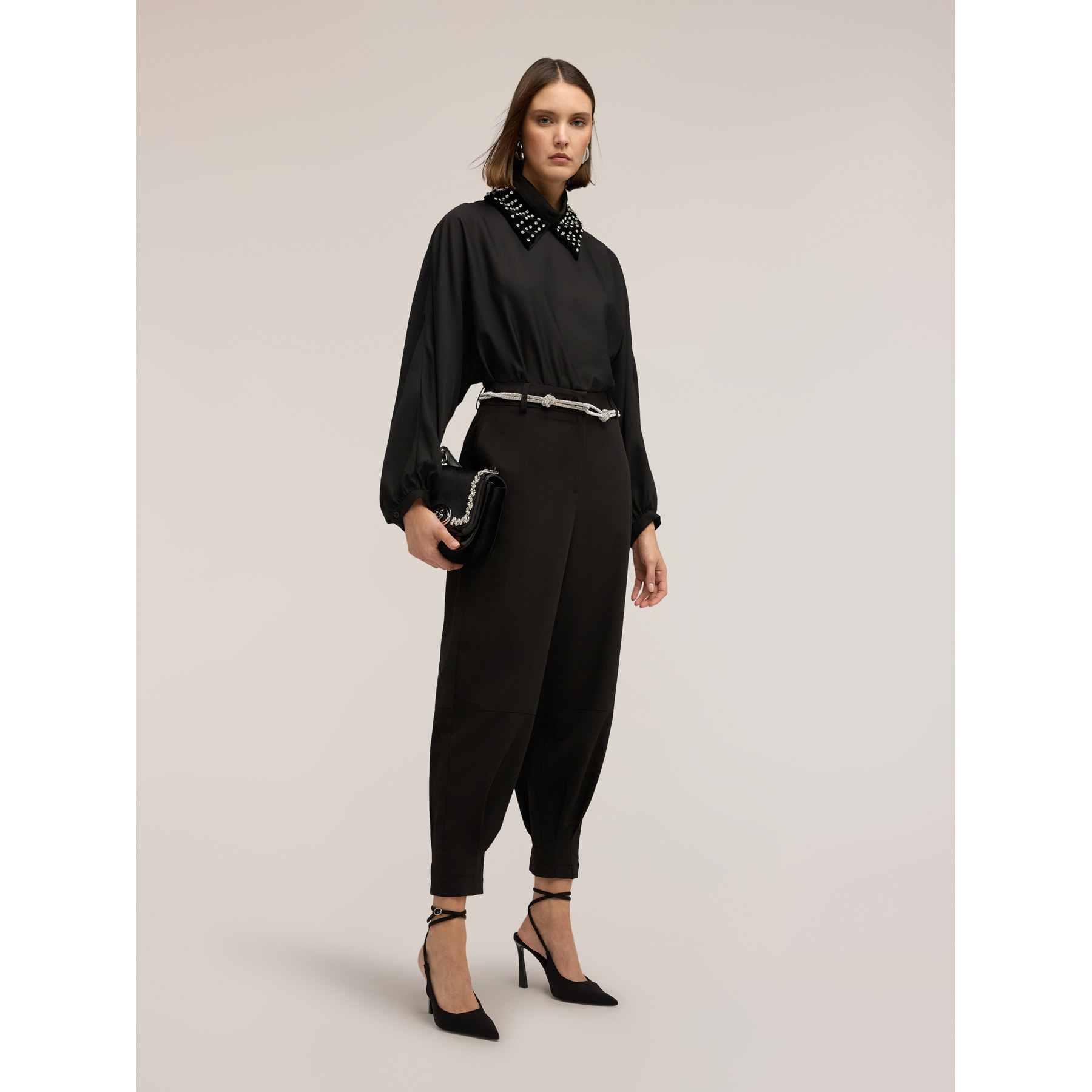 Motivi - Pantalones carrot con puño en el bajo - Negro