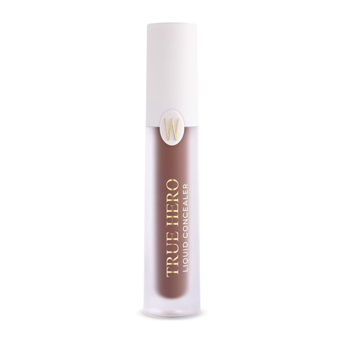 TRUE HERO Correttore vegan-friendly dalla coprenza elevata e dal finish radioso