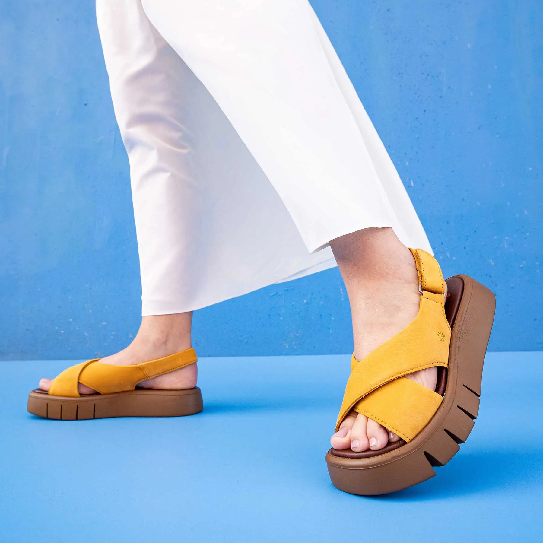 Sandalias 1855 NAPPA YELLOW/ MALAGA color Yellow