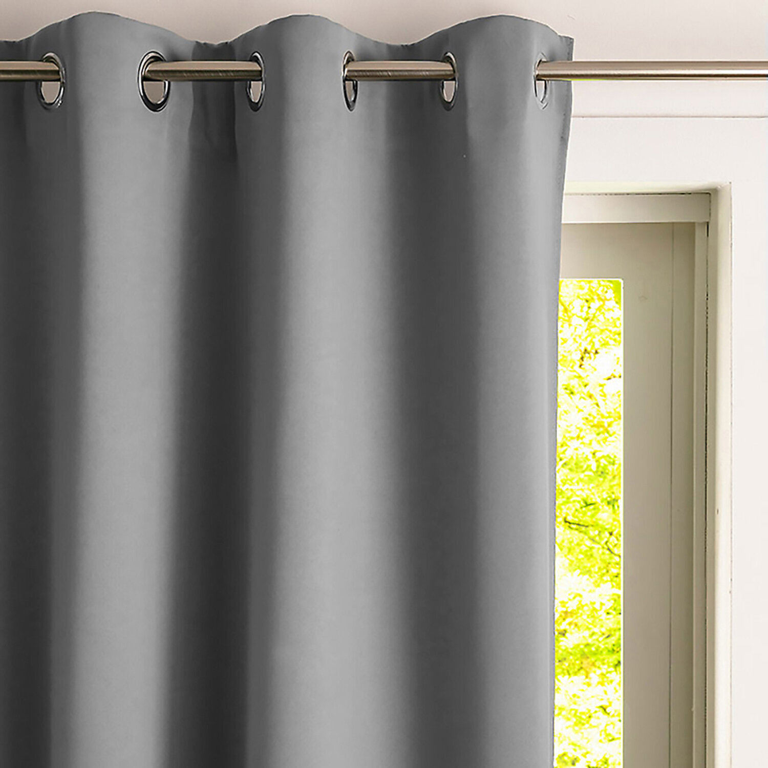 Rideau polyester occultant uni gris clair