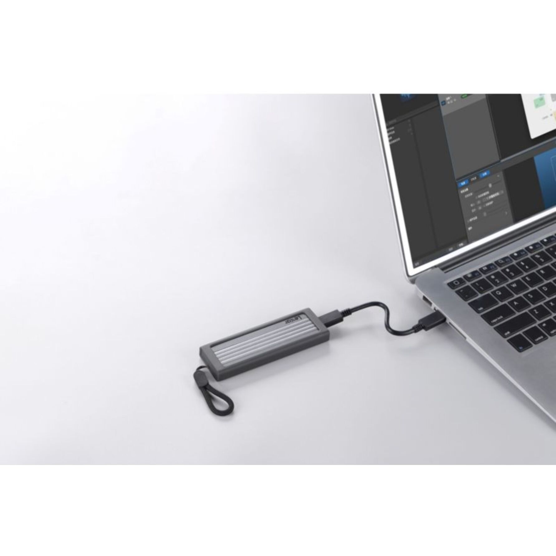 Disque dur SSD externe LEXAR 2To Finition alu + Rugged Bumper