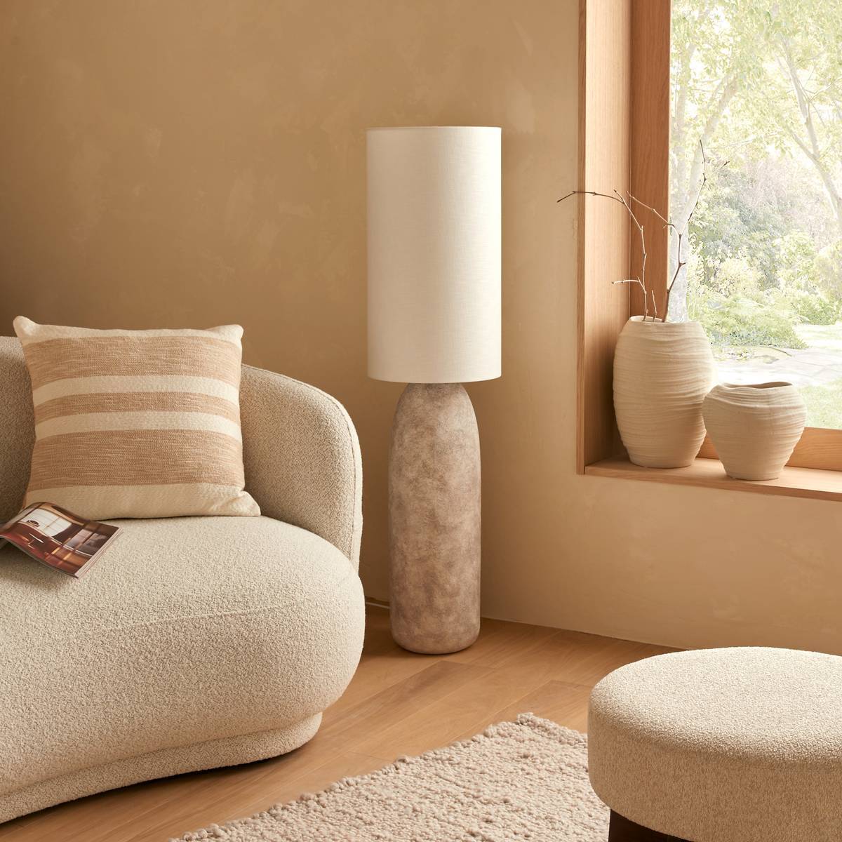 Lampadaire droit secteur Keyah gris H111cm