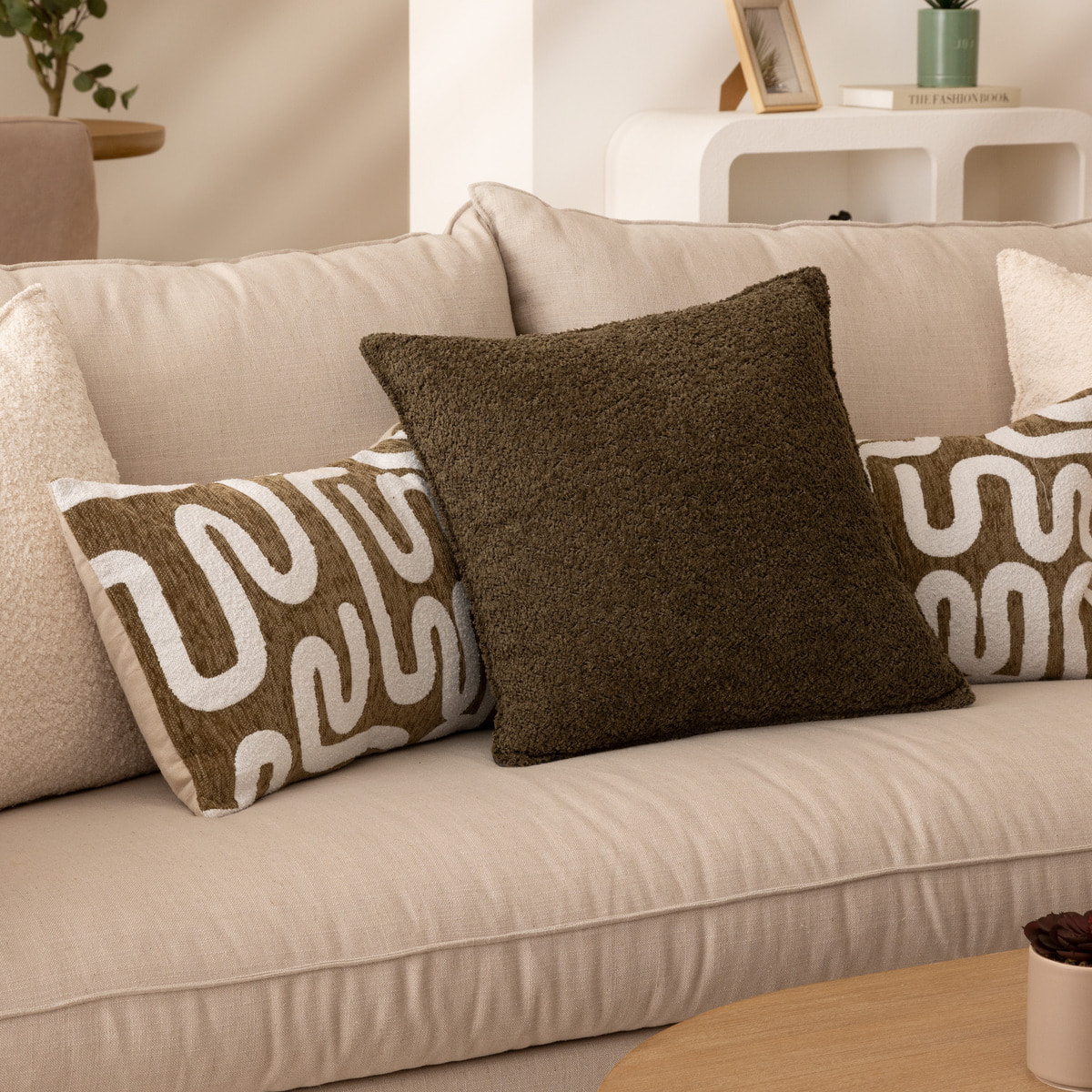 Coussin bouclette Soana vert kaki 45x45cm