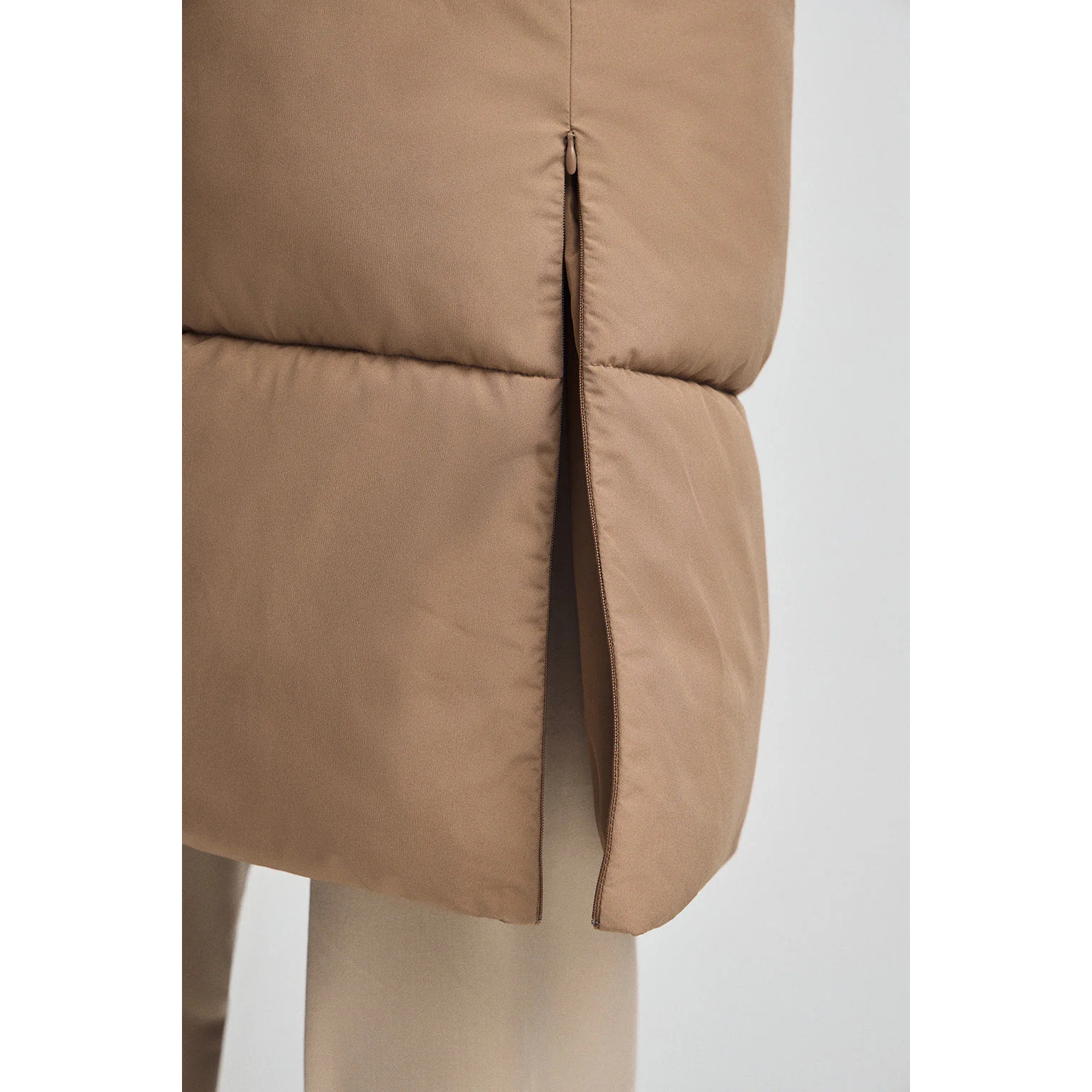 Chaqueta Anne camel con logo Polo Club