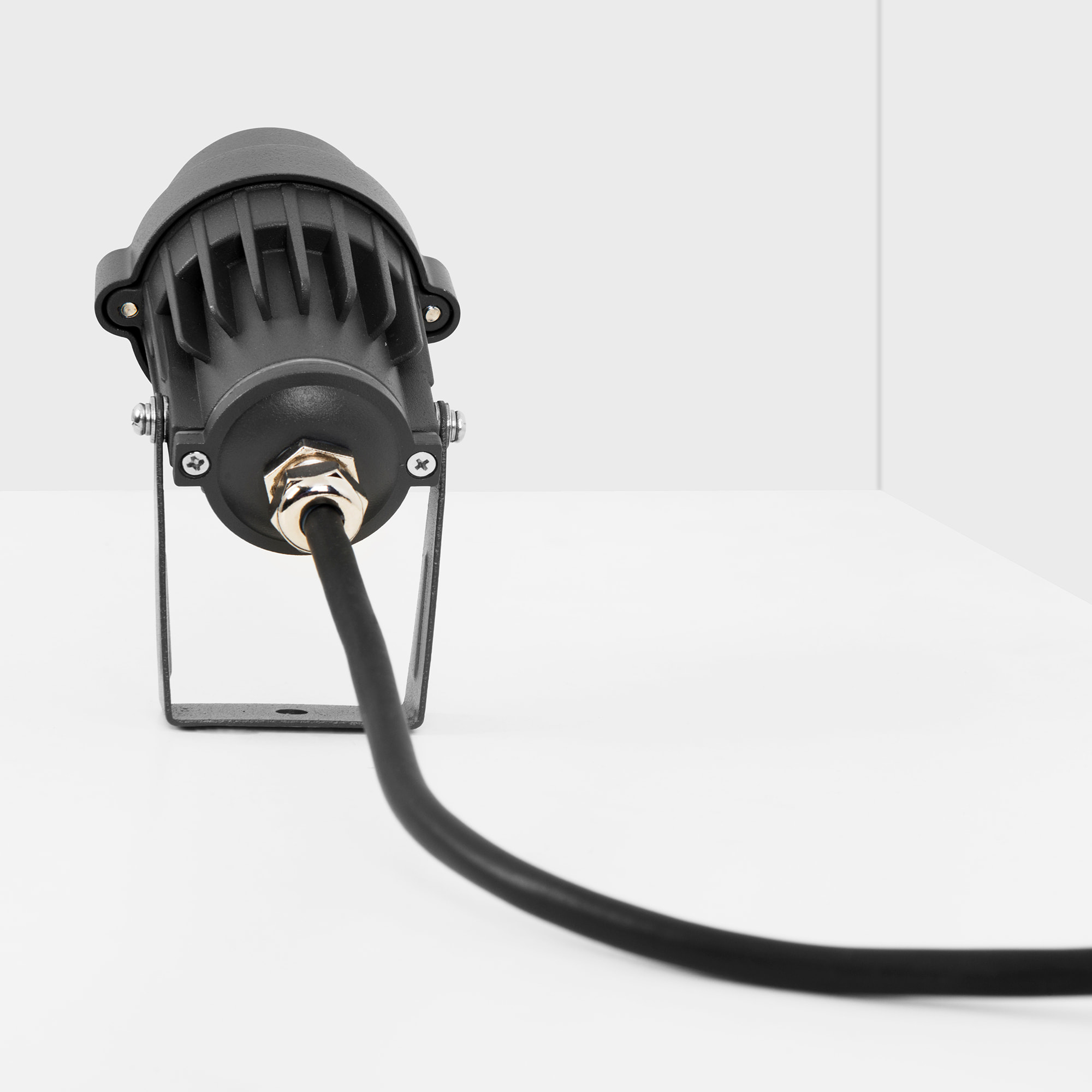 Forlight Proyector Ip65 Minimal Led 5,4W 3000K Negro 298Lm