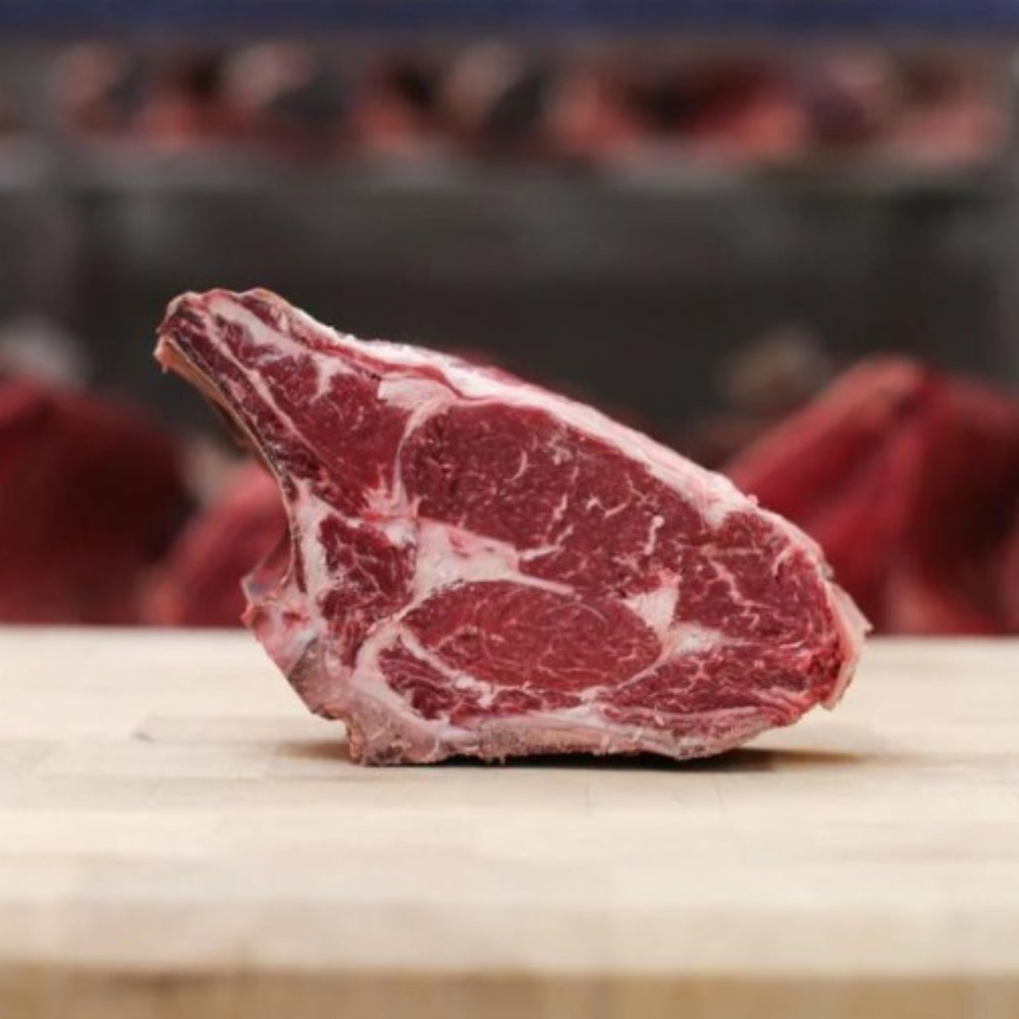 Côte À L'Os Black Angus Maturée - 1kg - Irlande - La Boucherie