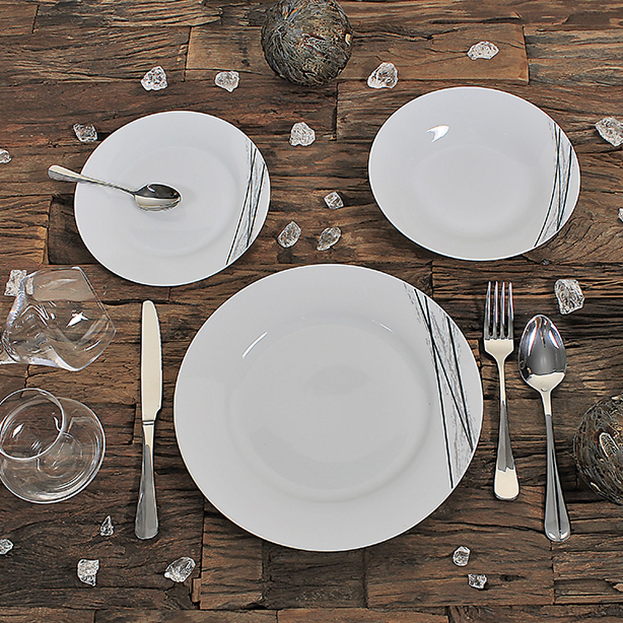 Lot de 6 assiettes plates porcelaine blanche à rayures noires 27cm CARBONE