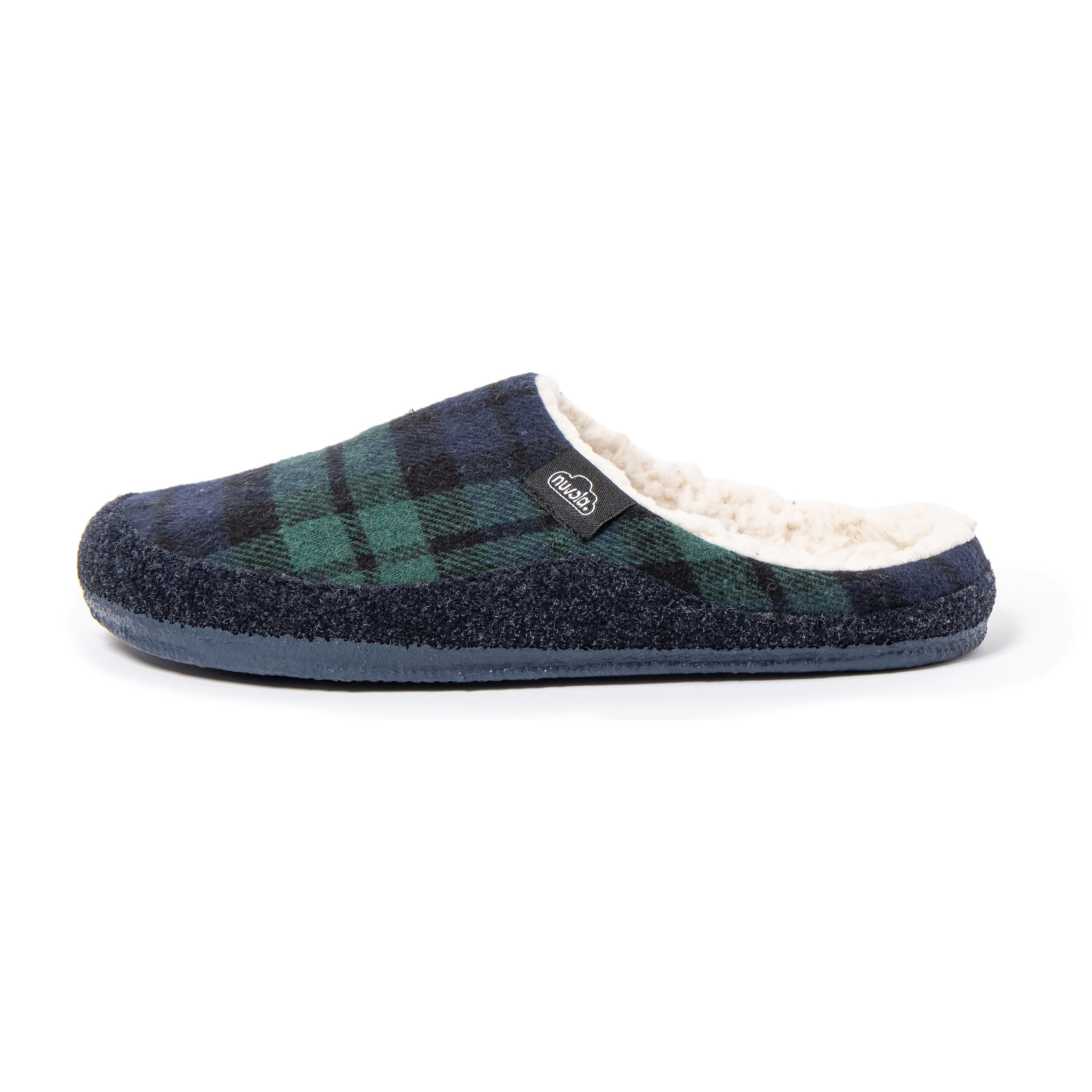 Zapatillas de casa , Zueco Nessy