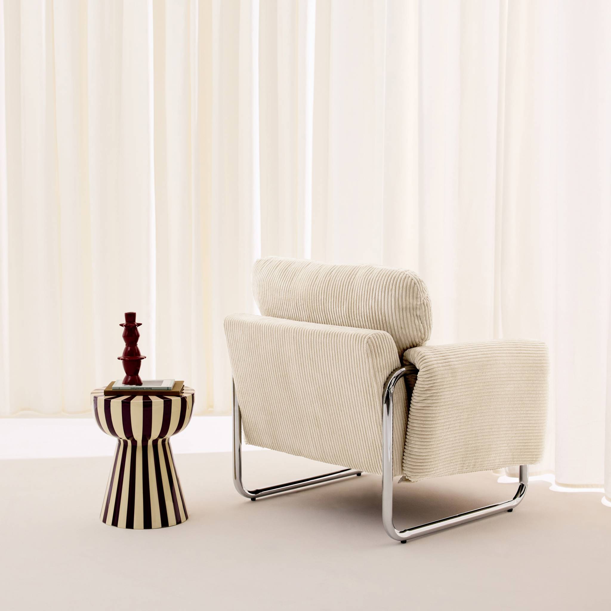 Fauteuil vintage velours côtelé armature chromée VINTAGE