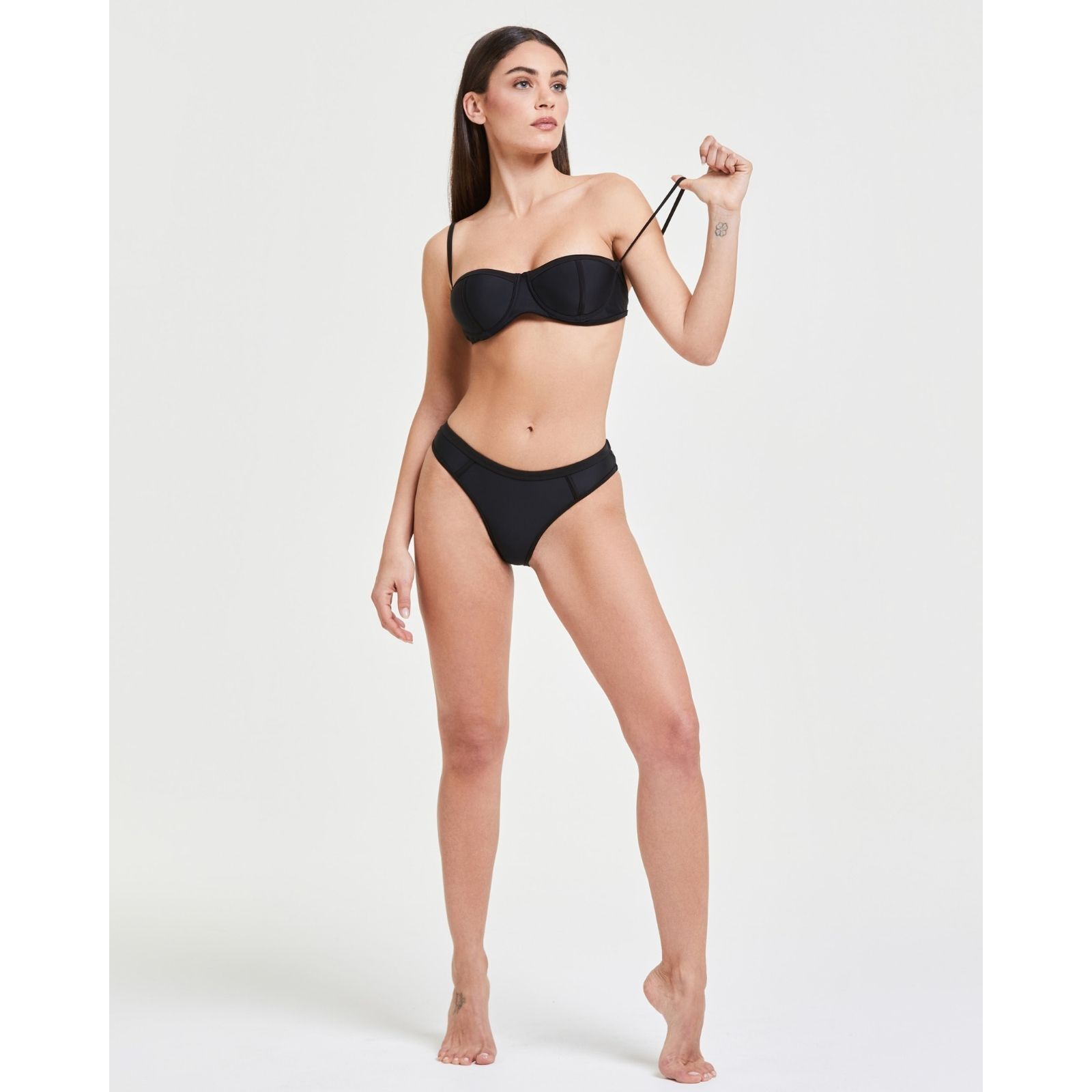 Pompea x Silvian Heach slip tinta unita