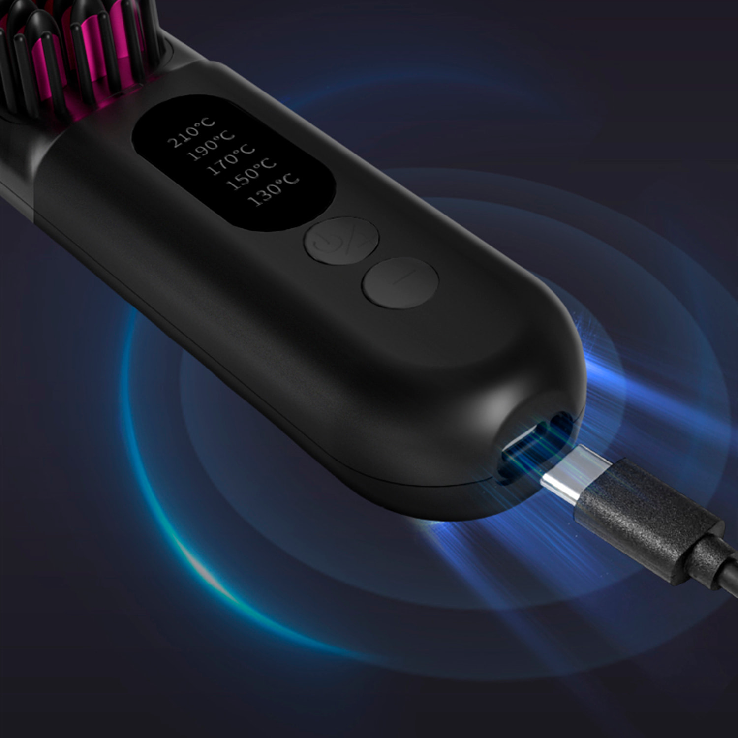 Spazzola elettrica lisciante a ioni negativi con 5 impostazioni di temperatura da 130 °C a 210 °C.