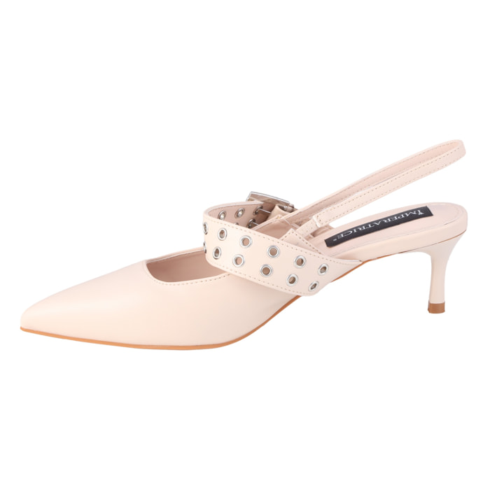 Decolletè in simil pelle con fascia borchiata