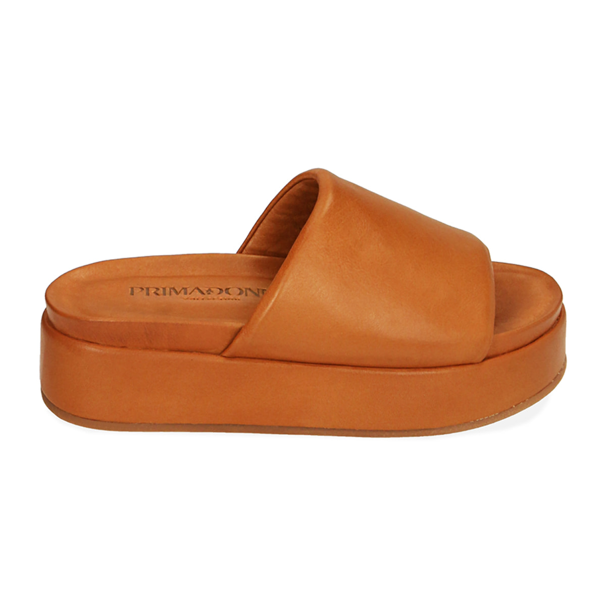 Zapatillas color coñac de piel, plataforma de 4 cm