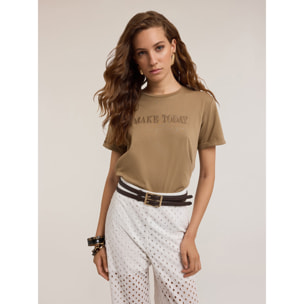 Motivi - T-shirt boxy con scritta ricamata - Marrone