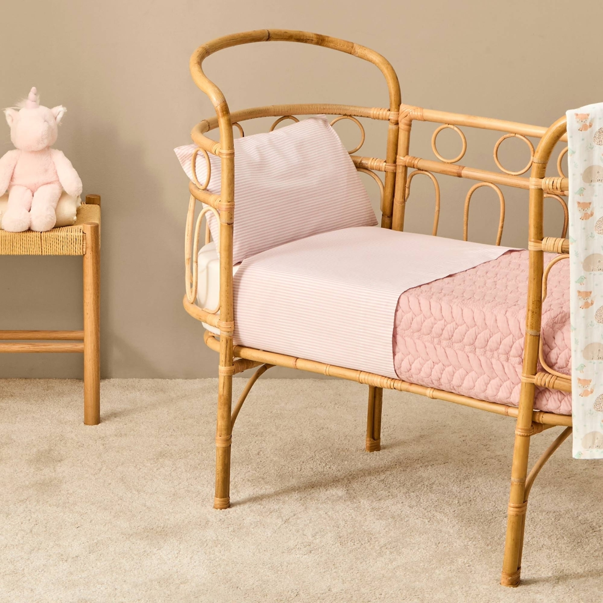 Sábana de algodón percal 180 hilos rayas Alexi color rosa 100% Algodón percal