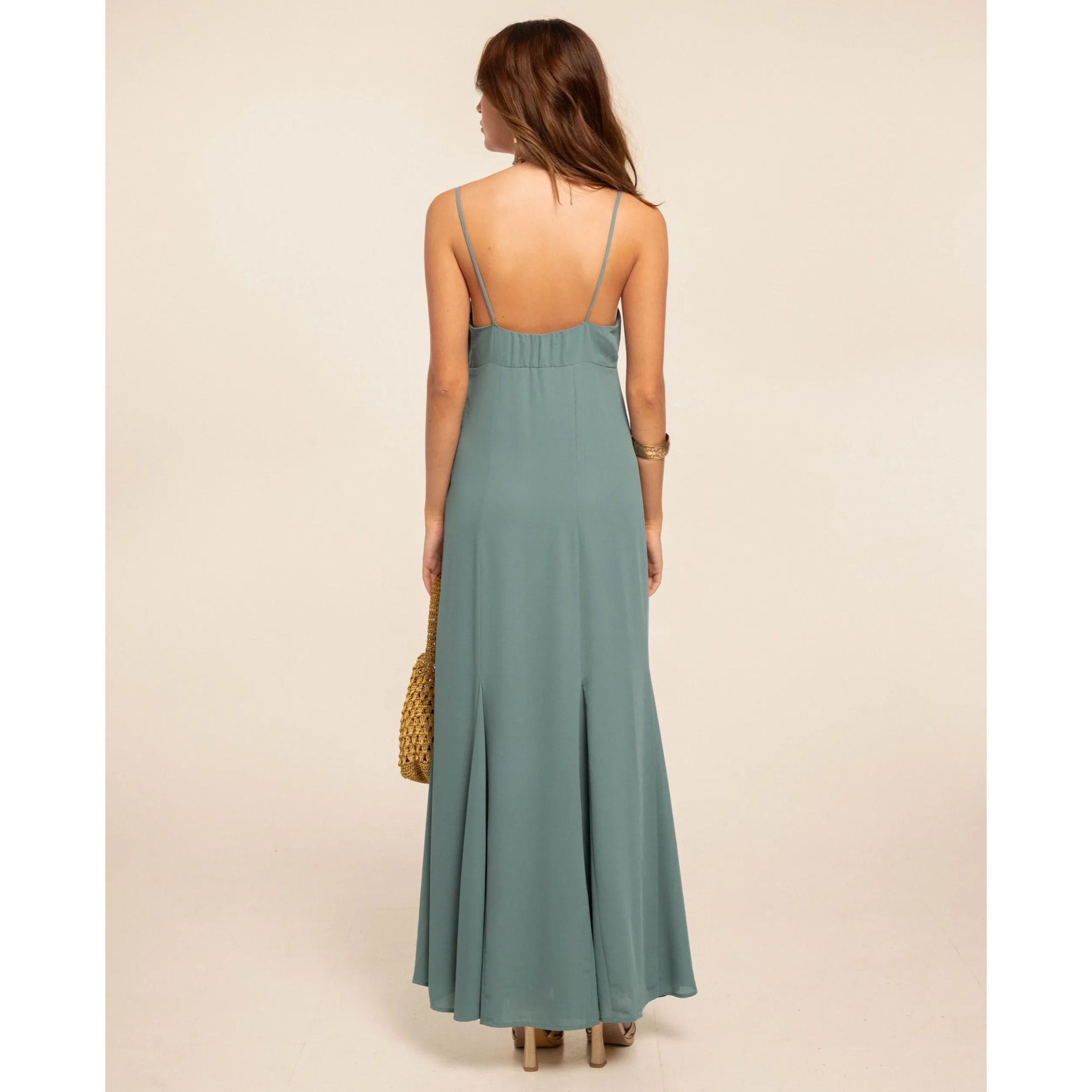 Vestido largo corte imperio con godets