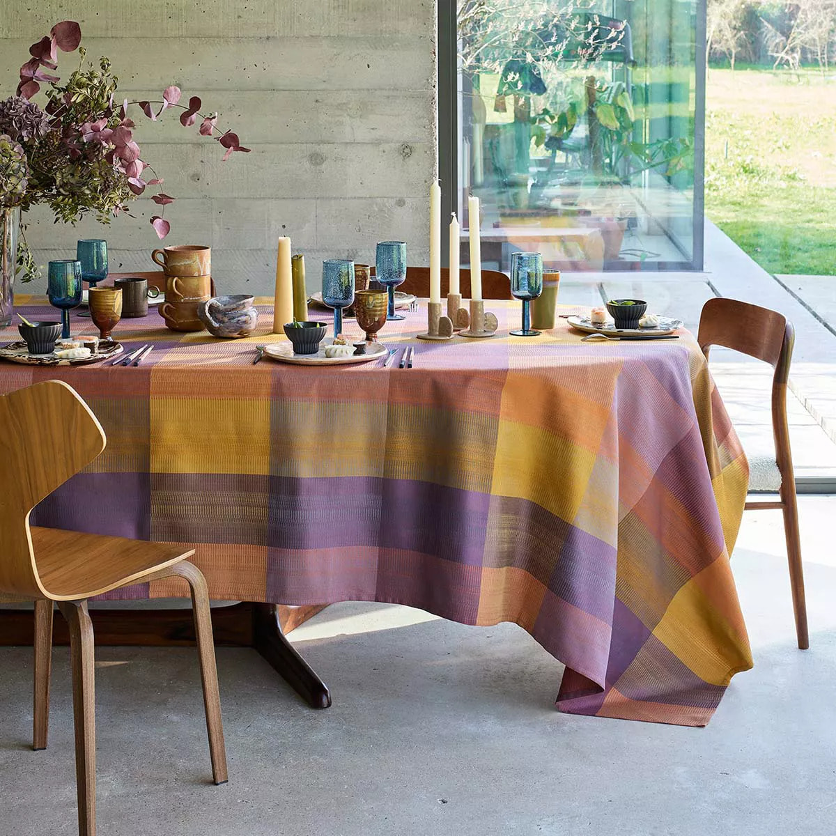 Nappe pur coton enduit motif jacquard violet Mille ecossais velvet