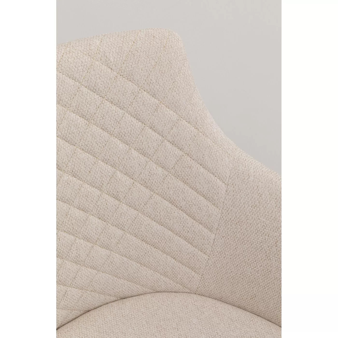 Chaise avec accoudoirs pivotante Coco crème et chêne Kare Design