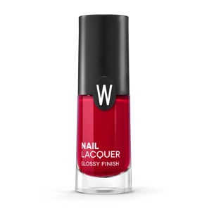 NAIL LACQUER Smalto per unghie.