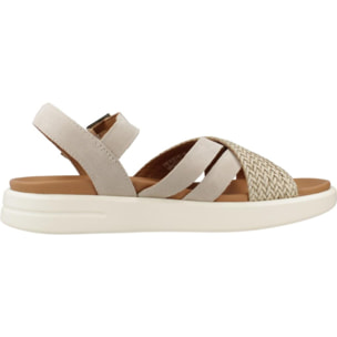 Sandalias Mujer de la marca GEOX  modelo D XAND 2S MARRON CLARO