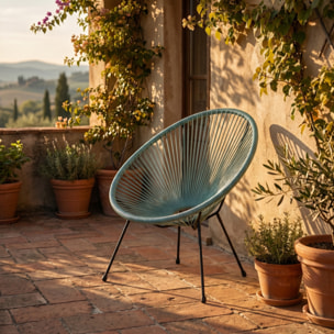 Sedia da giardino in acciaio e vimini sintetico multistring, poltrona outdoor, design moderno, resistente a UV e acqua, antiruggine e facile da montare, seduta ergonomica e traspirante, ideale per balcone terrazzo e giardino.