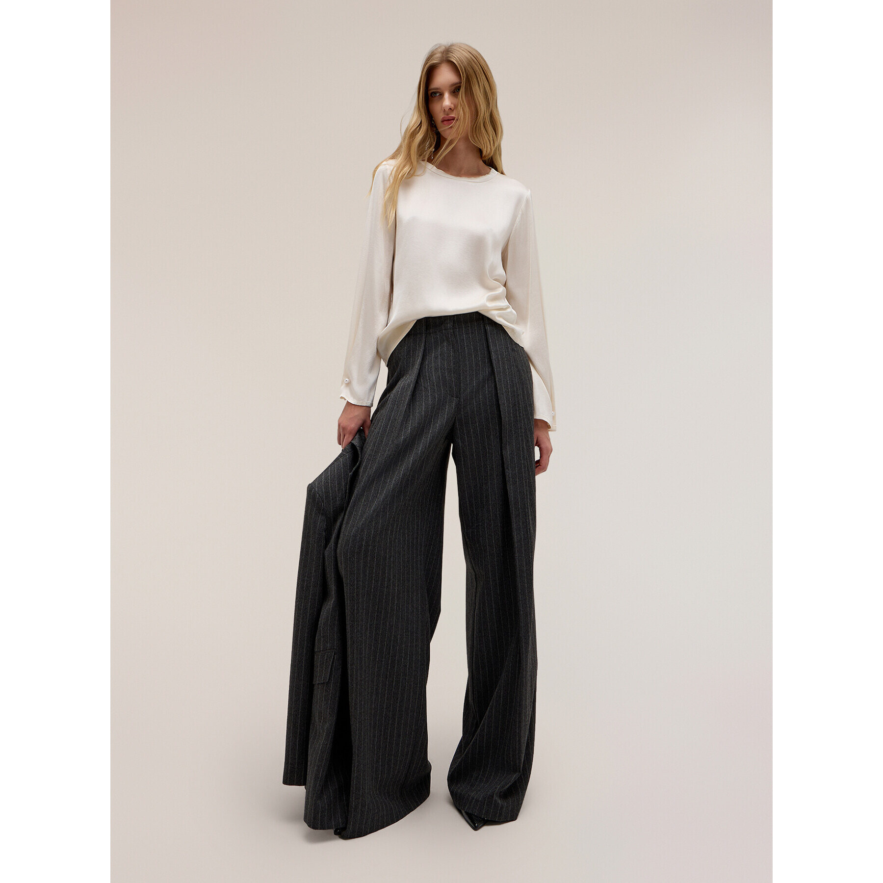 Motivi - Blusa con gemelli a perla The Tailoring Lab - Bianco