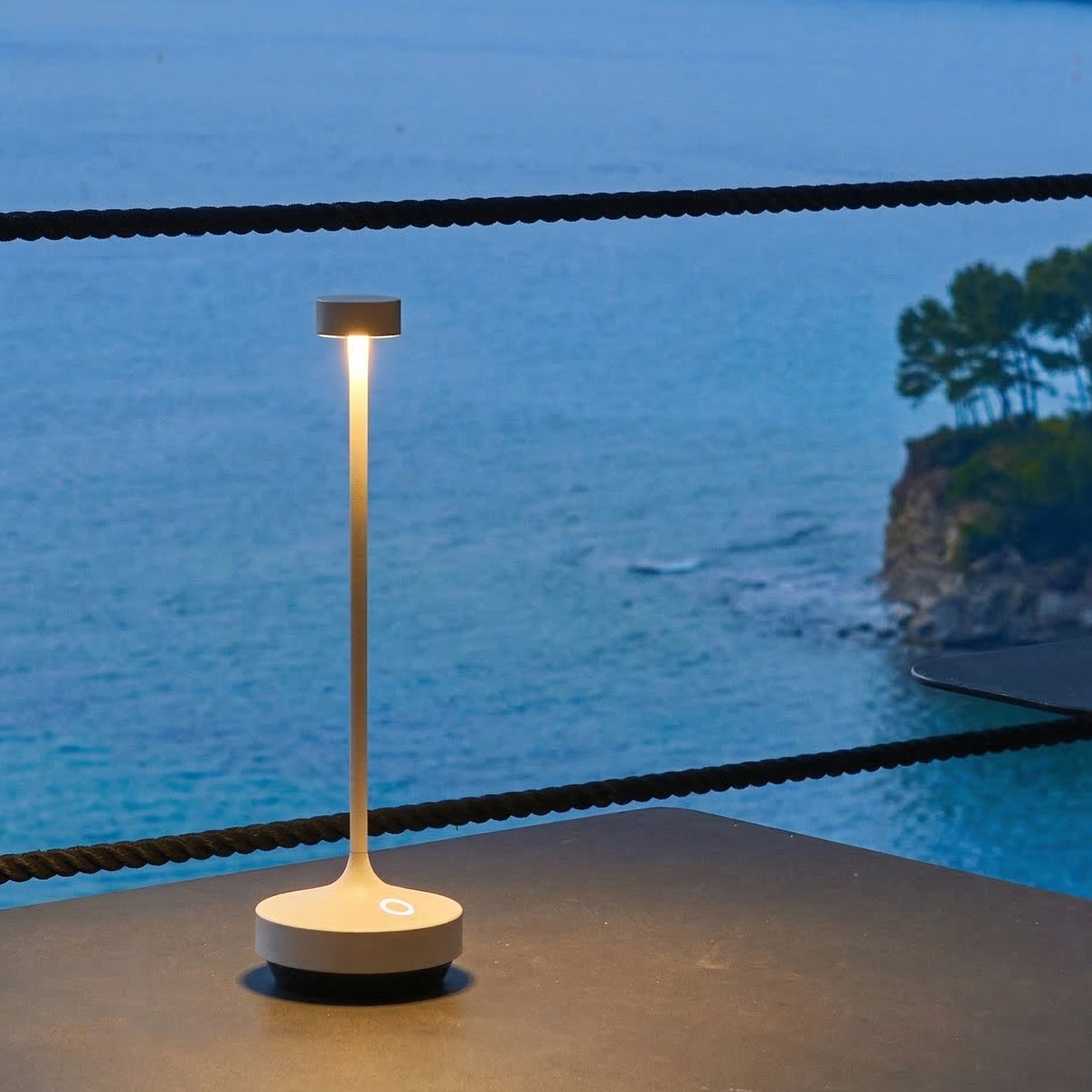 6 Lampe de table RUBY + Socle de charge