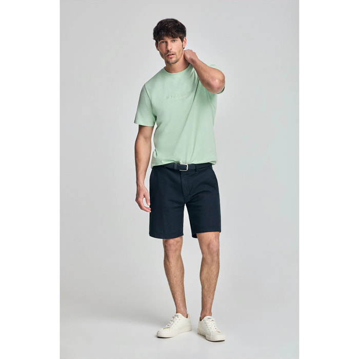 Maglietta menta con scollo rotondo e logo gommato