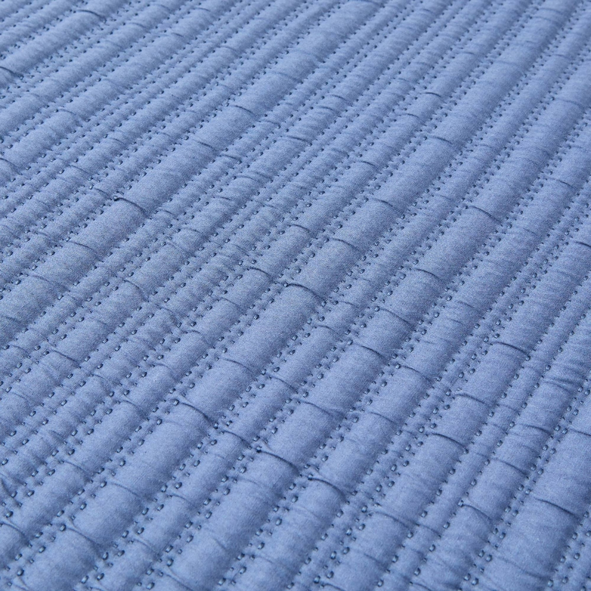 Edredón liso reversible Licheri color azul marino