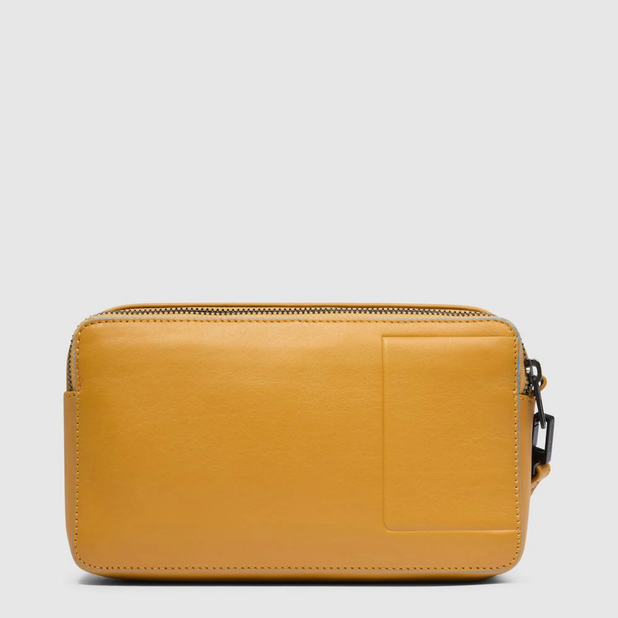 Piquadro Pochette in pelle a due scomparti con polsiera rimovibile