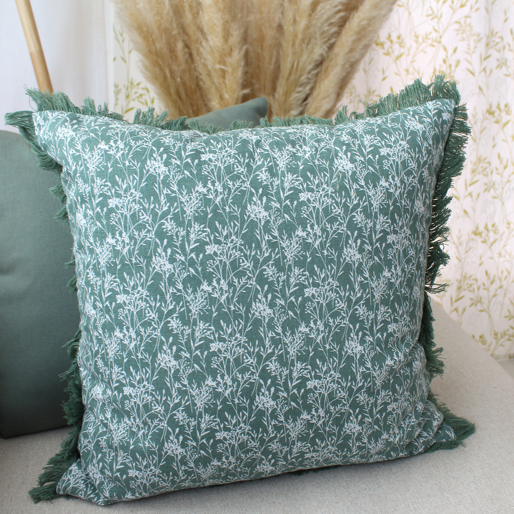 Coussin fleuri à franges - Vert