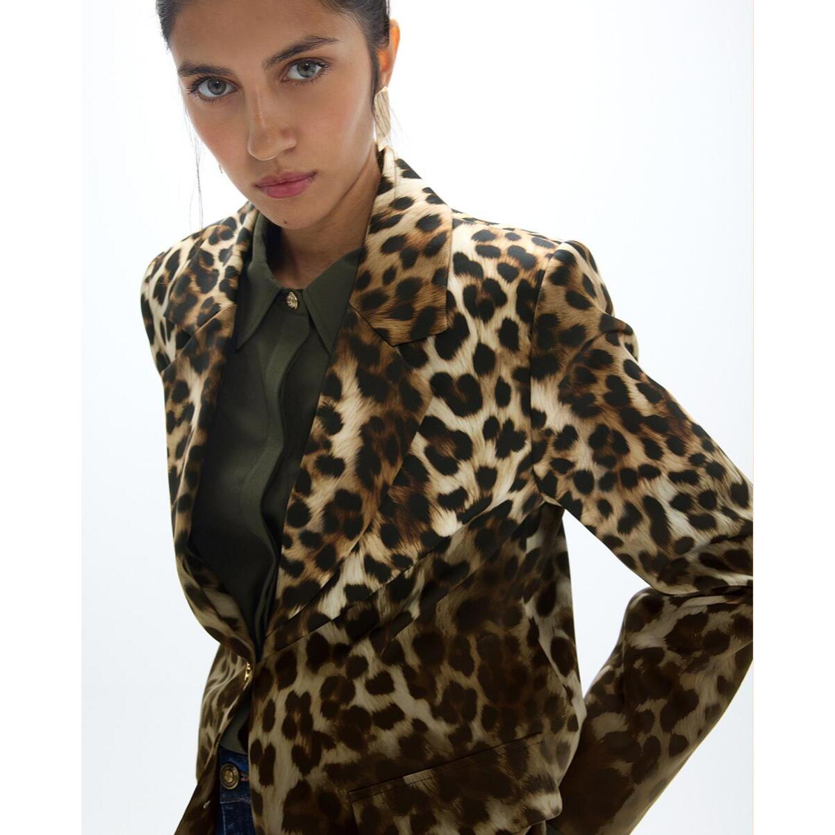 Blazer con stampa leopardata sfumata