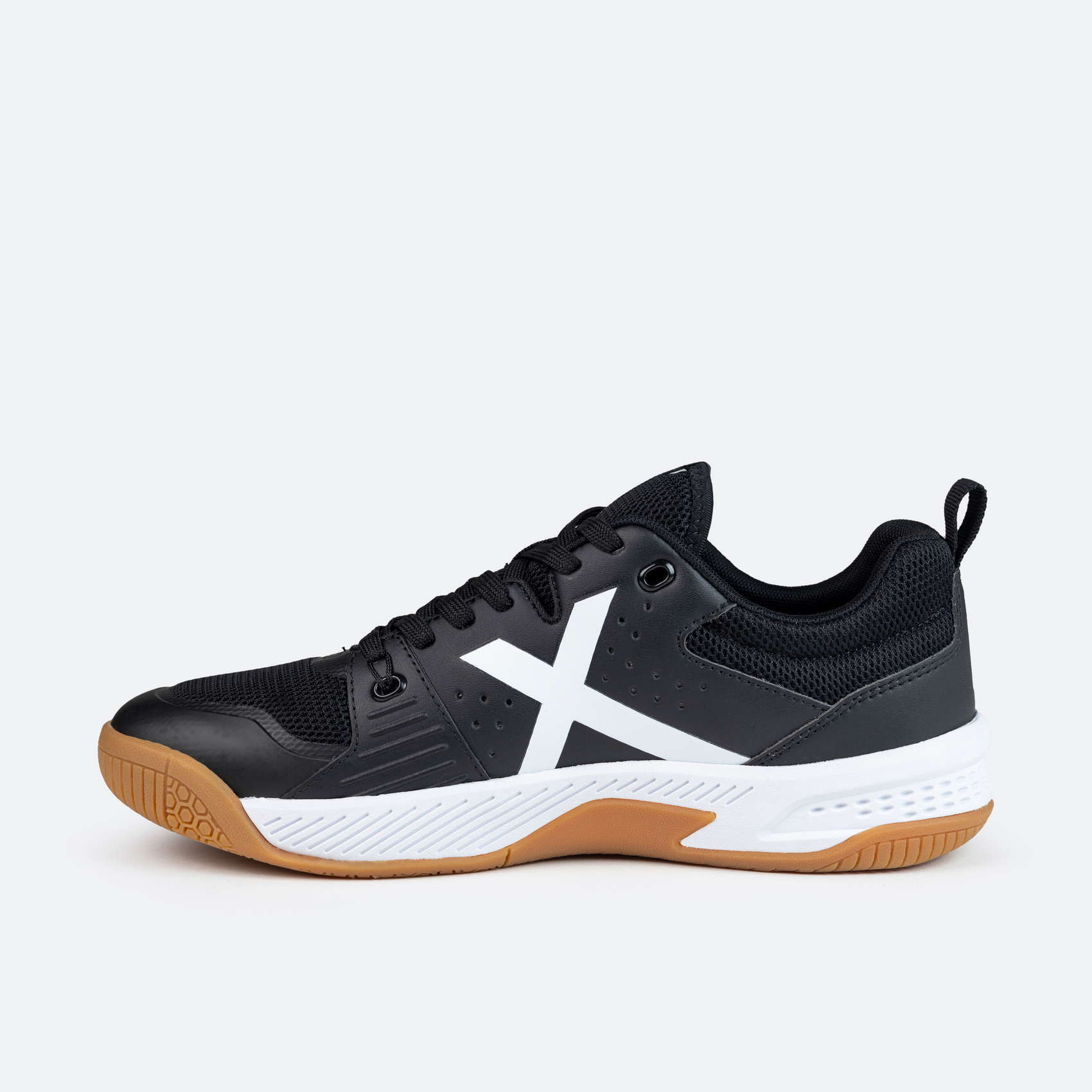MUNICH PISTA 03 Zapatillas fútbol sala de alto rendimiento en color negro