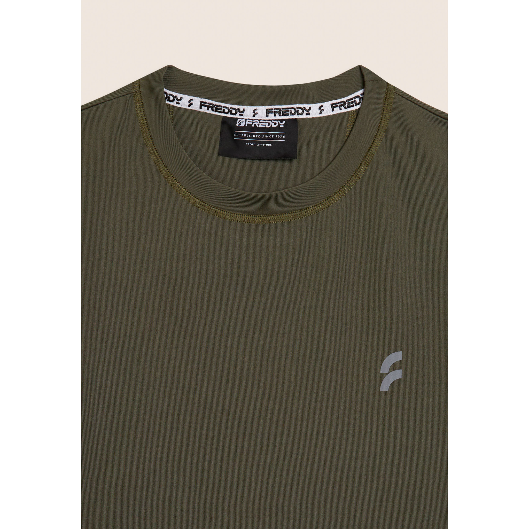 T-shirt Uomo in Tessuto Tecnico con inserti traspiranti