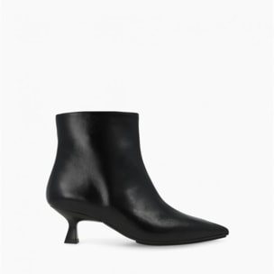 BOTINES NEGROS CHISTO