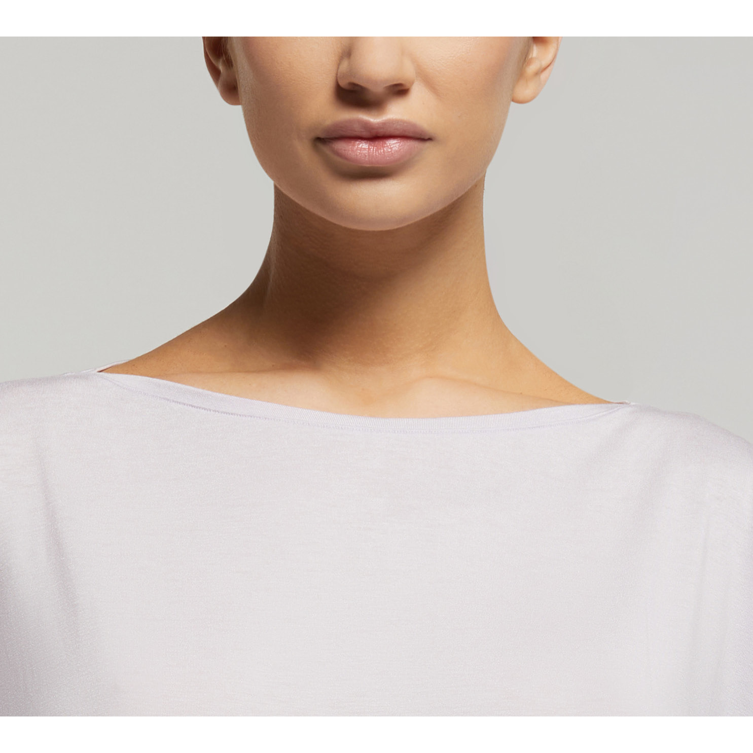 Maglia scollo barchetta in viscosa sostenibile vestibilità over