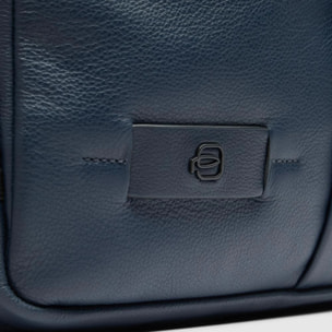 Piquadro Zaino porta pc e iPad® con tasca per Piquadro Smart Tracker, protezioni antiurto e RFID