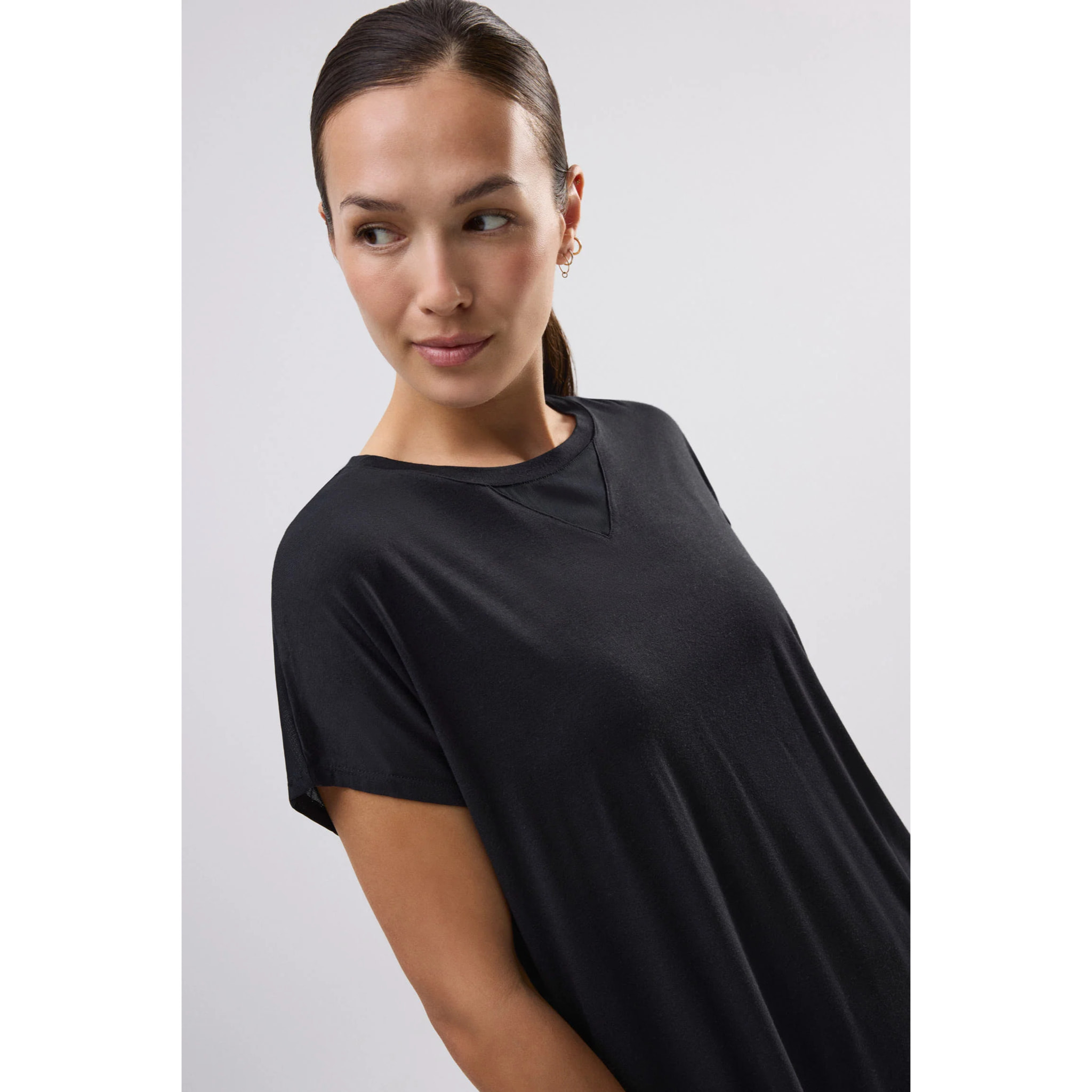 T-Shirt Sportiva A Maniche Corte