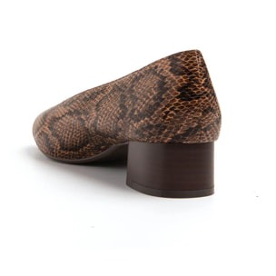 Ballerina con scollo a cuore e tacco 5 cm - MARRONE