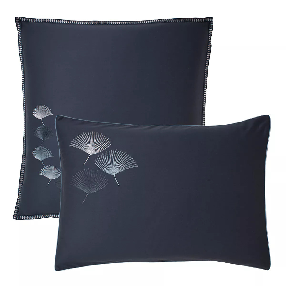 Taie d'oreiller satin de coton brodé bleu Pistil bleu nuit