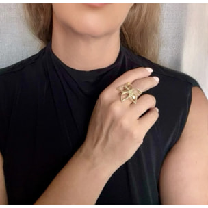 Anillo Irregular Blom G dorado chapado latón