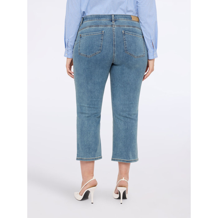 Fiorella Rubino - Jeans kick flare con estrás de efecto degradado - Azul