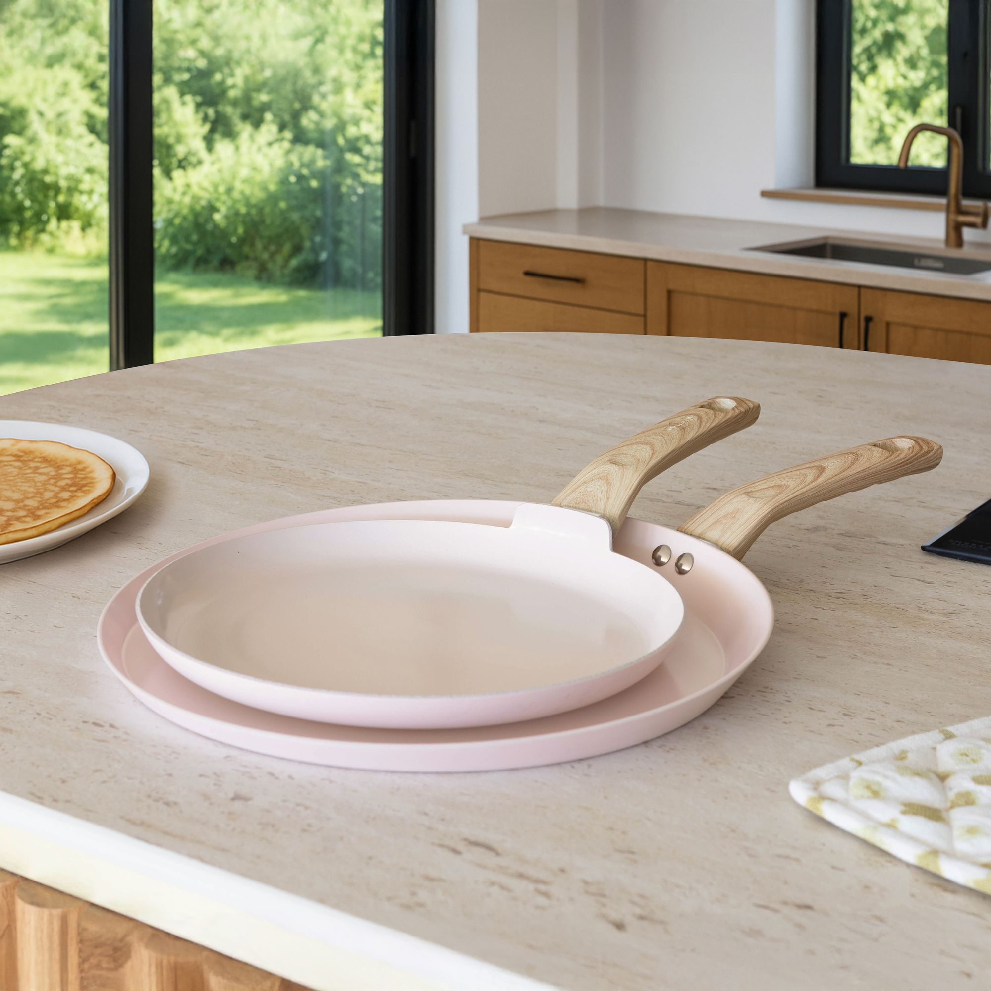 Crêpière 26cm avec revêtement céramique rose - tous feux COLORAMA