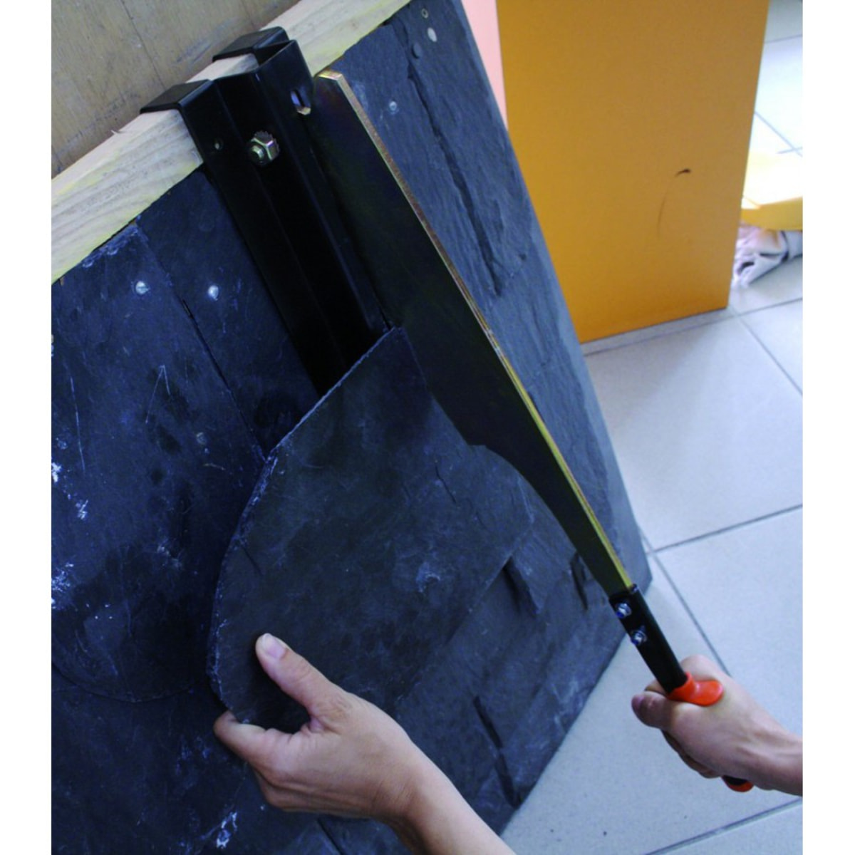 Guillotine à ardoise Pro Mat Coup 210 EDMA Ép. maxi de 7 mm - 33055