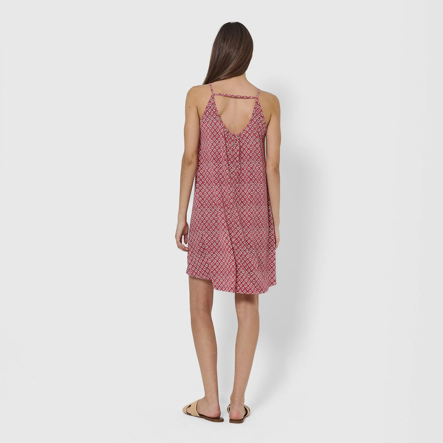 Camisón corto tirantes crepe neville fresa