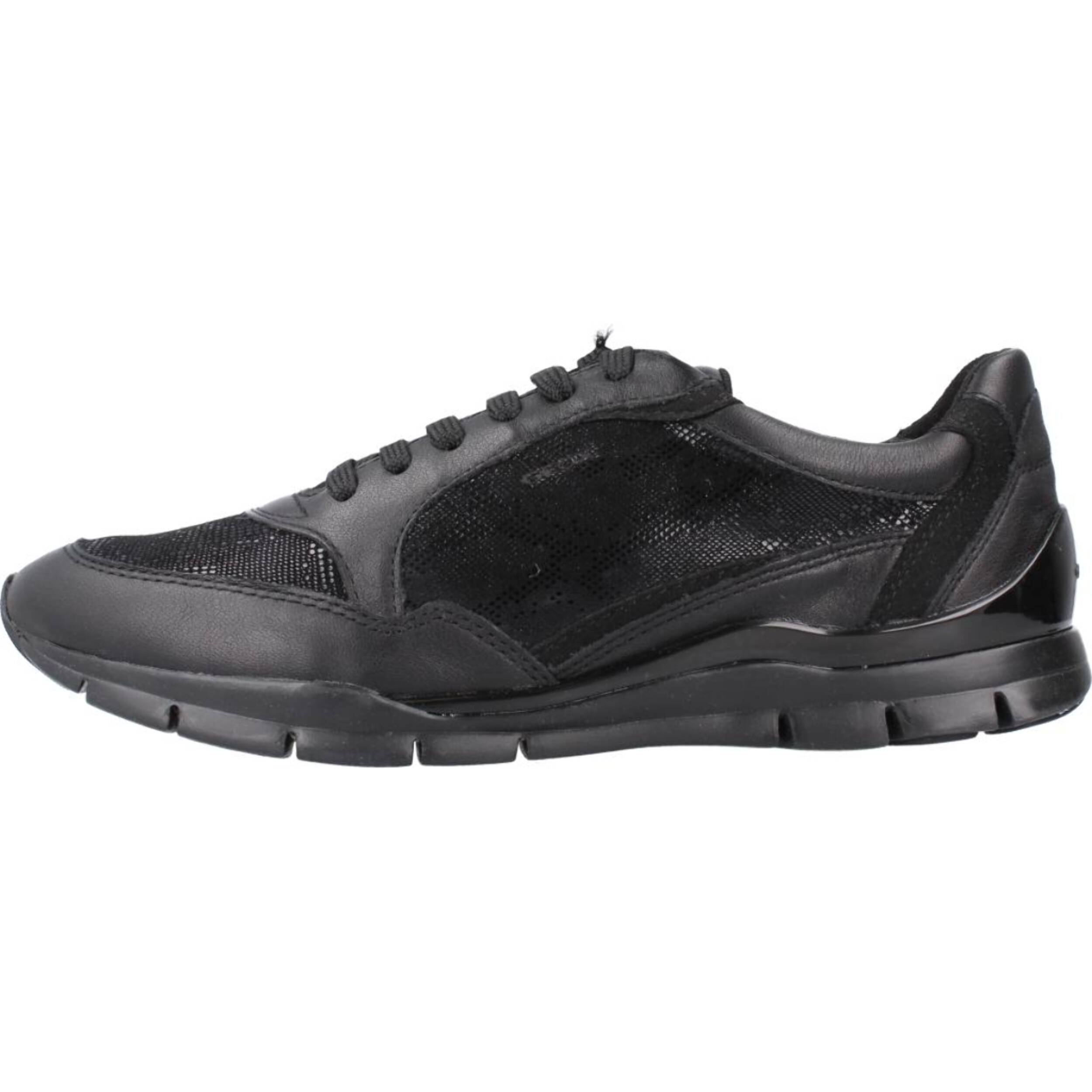 Sneakers de  Mujer de la marca GEOX  modelo D SUKIE B NEGRO