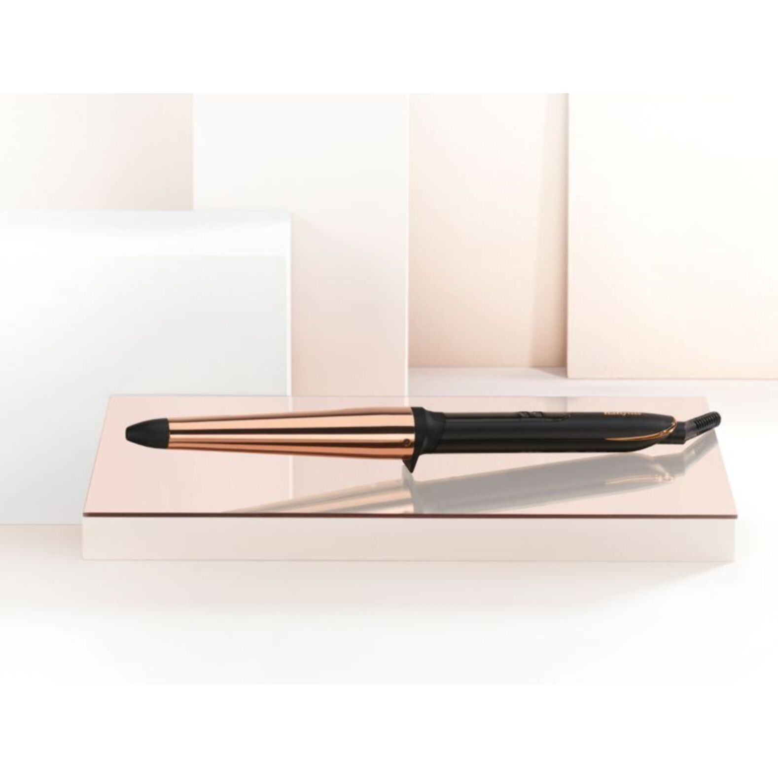 Fer à boucler BABYLISS C458E Salon Brilliance Conical