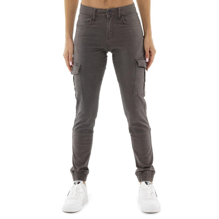 Pantalón cargo de mujer 'Black Ring'